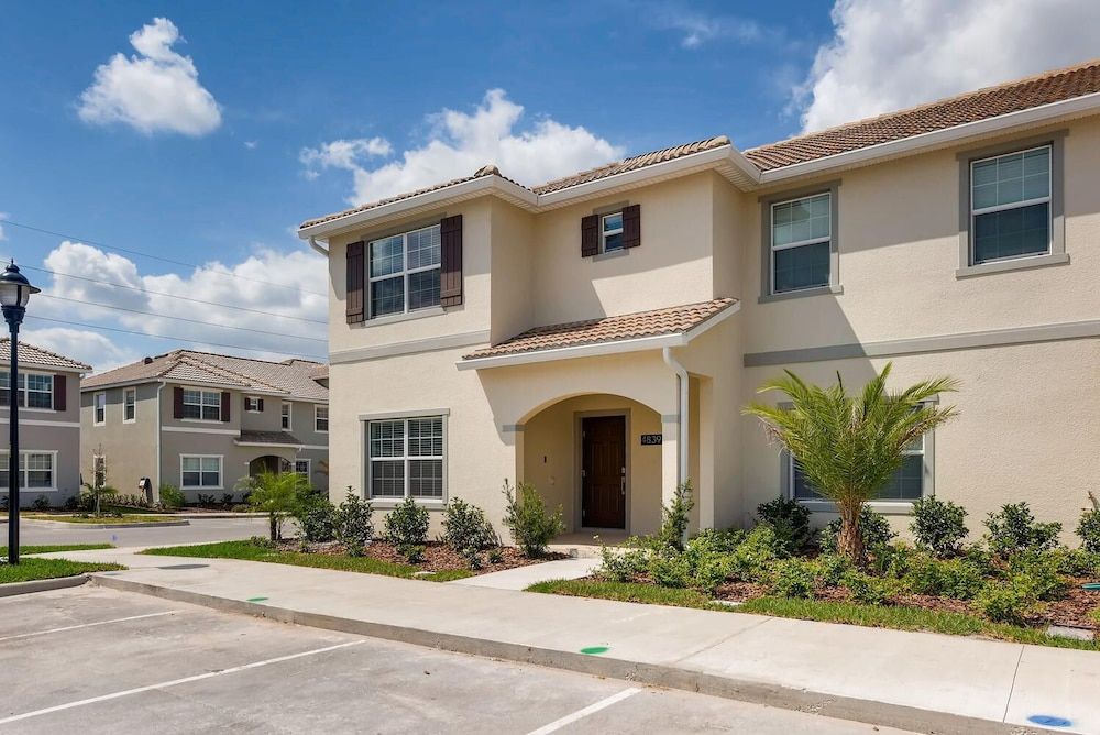 undefined 4839 LL Storey Lake - Amazing 5 Bed Villa 2