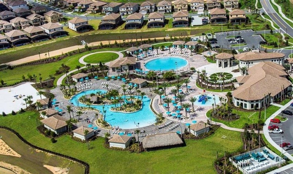 undefined 1561 PD - 4BR Poolside Paradise: Epic Getaway 8