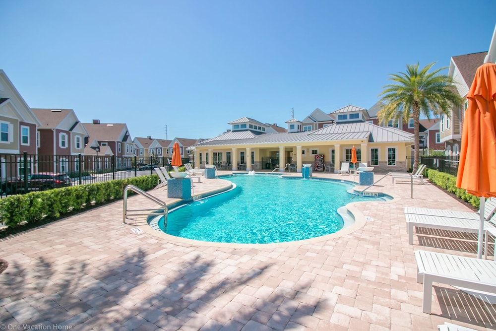 undefined 7520 SV Summerville - 4 Bed Townhome With Spa 5