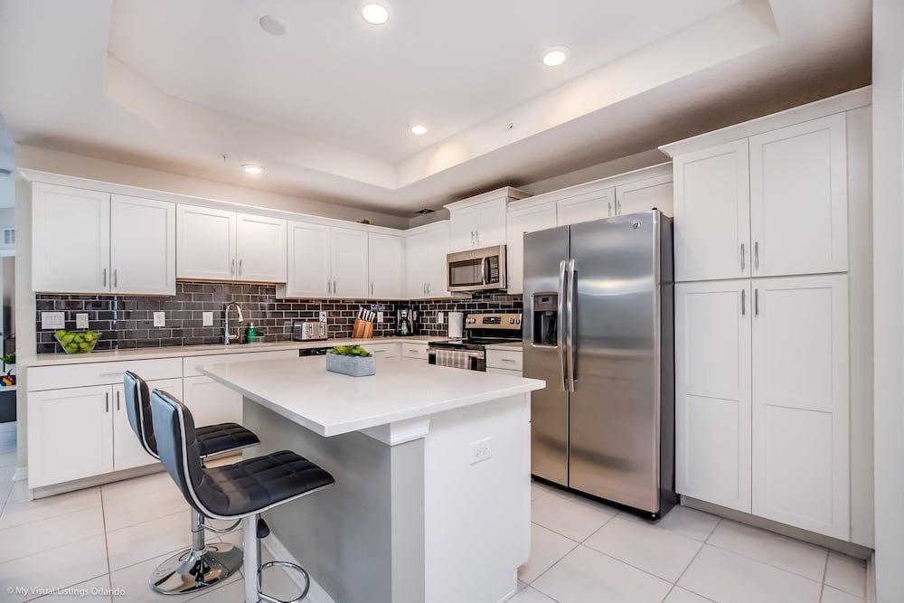 undefined Beautiful 3 Bdrm 2 Bath Condo 6