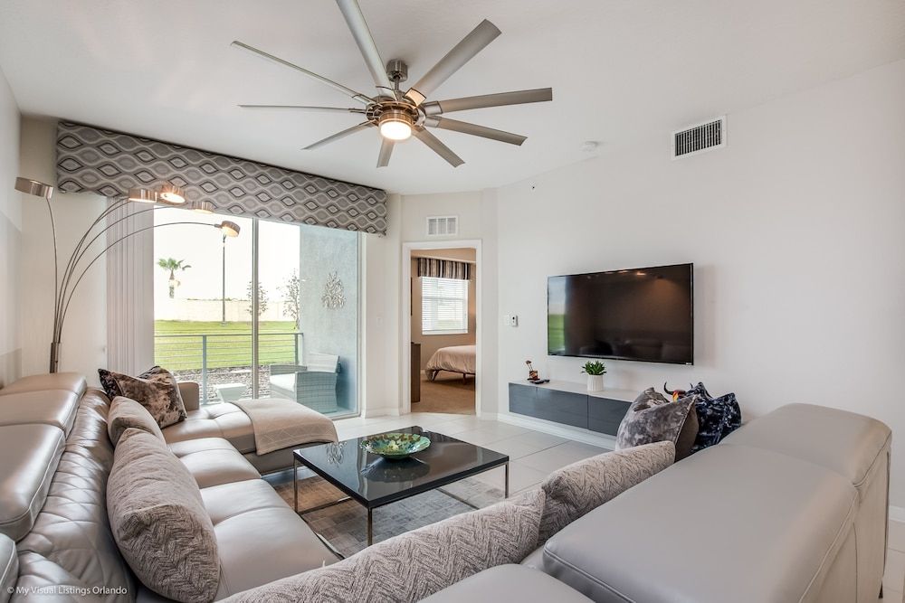 undefined Beautiful 3 Bdrm 2 Bath Condo 5