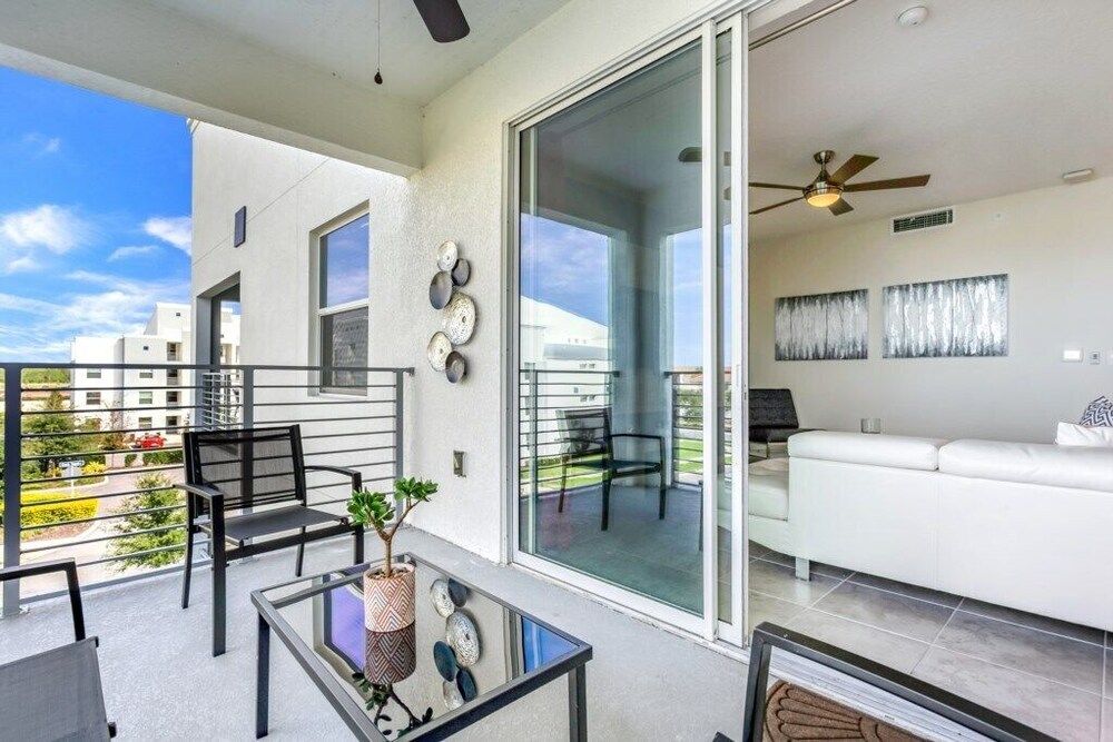 undefined Beautiful 2 Bdrm 2 BA Condo 8