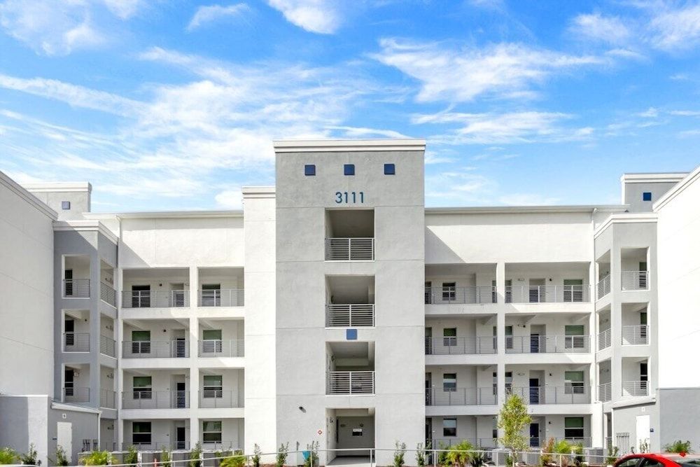 undefined Beautiful 2 Bdrm 2 BA Condo 2