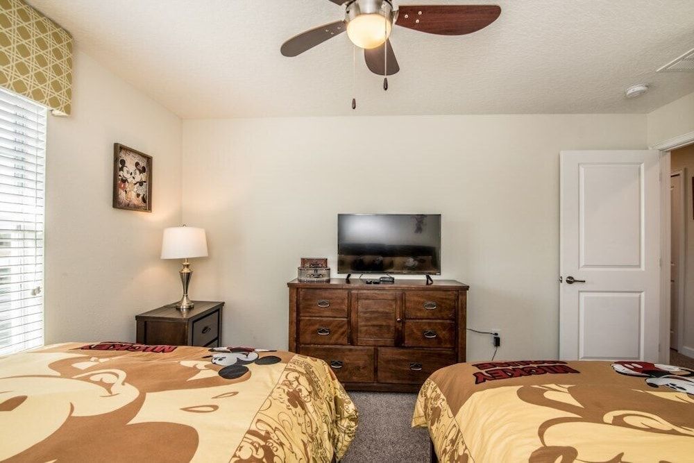 4813cs 4 Bedroom Townhouse by Redawning Townhome, 4 Bedrooms 10