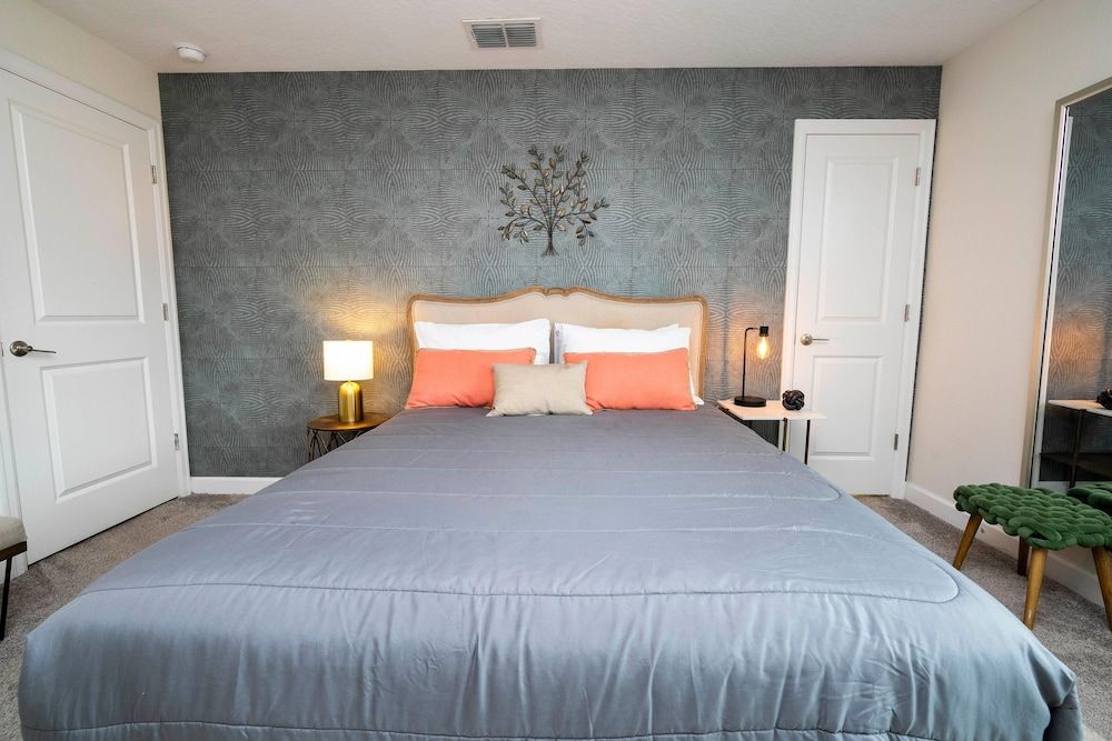 4810 LL - 5BD Private Pool Townhome - Storey Lake Condo, 2 Queen Beds (4810 LL - 5BD Private Pool Townhome -) 4