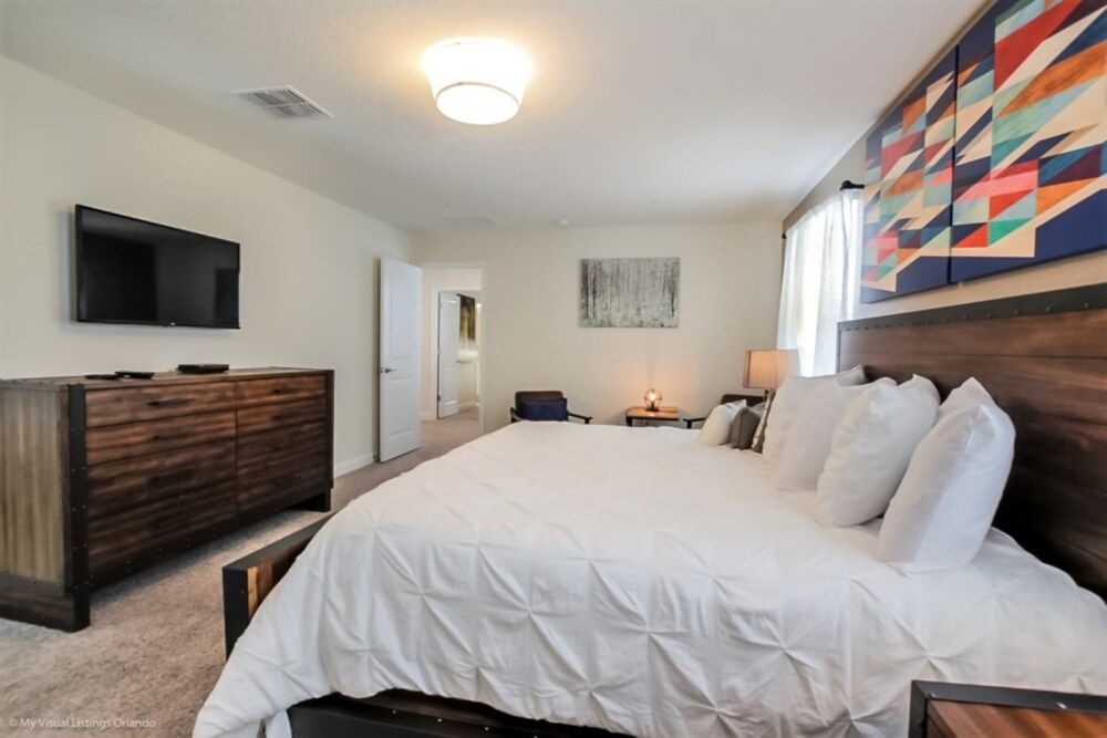 6 Bedroom 5 Bathroom Vacation Home Villa (9022SD00) 7