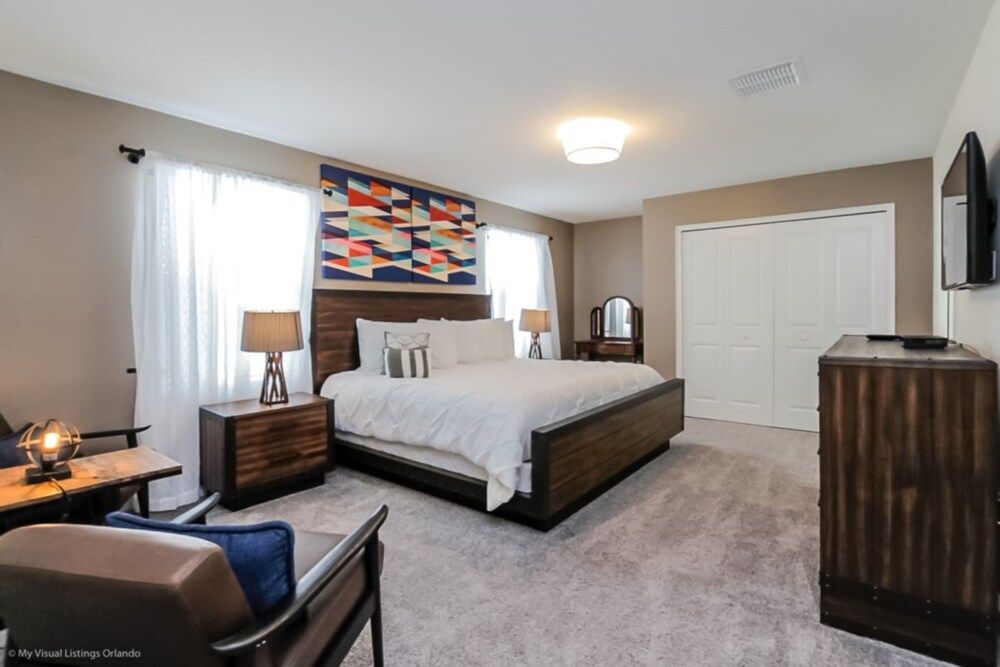 6 Bedroom 5 Bathroom Vacation Home Villa (9022SD00) 2