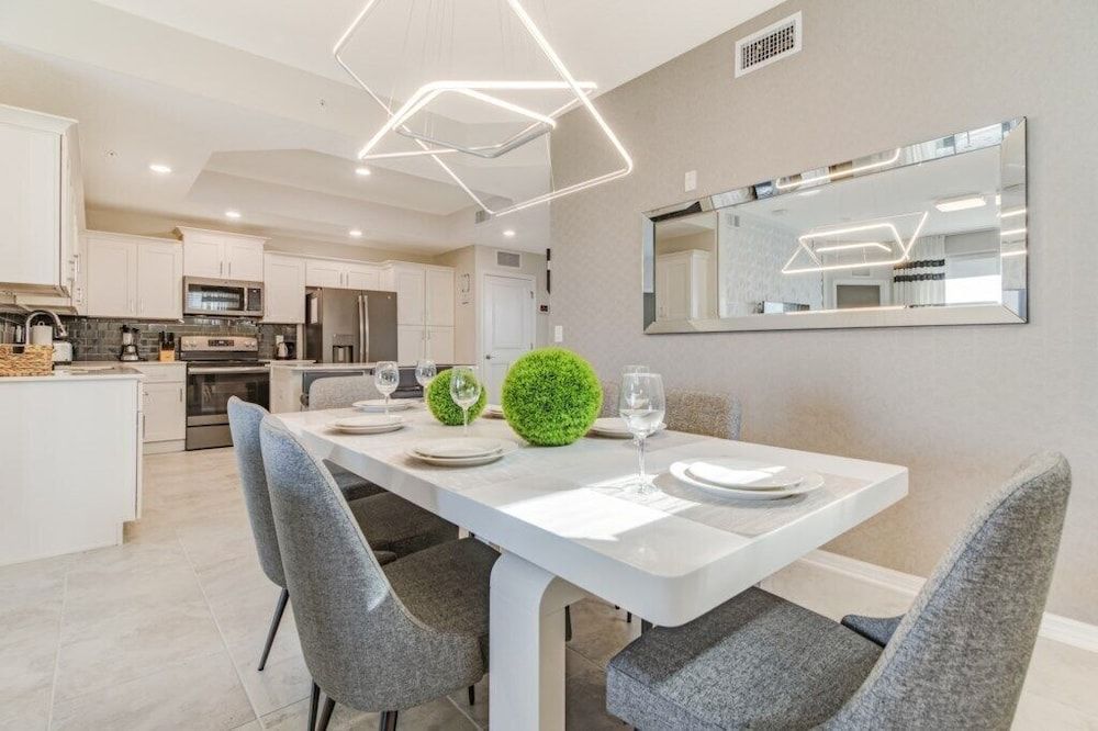 undefined Storey Lake 3 Bedroom Apartment 8