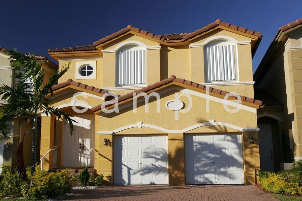 undefined Martin's Windsor Hills 3 Bedroom Condo by RedAwning 3