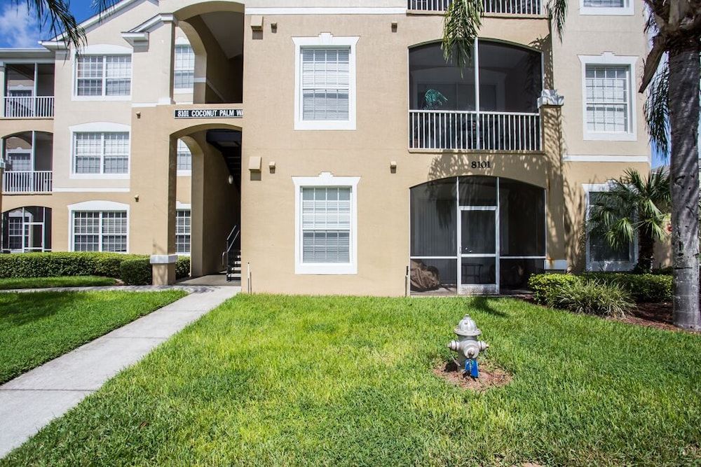 undefined Economic 3 Bed In Windsor Palms - 8101.105 3 Bedroom Condo by RedAwning 3