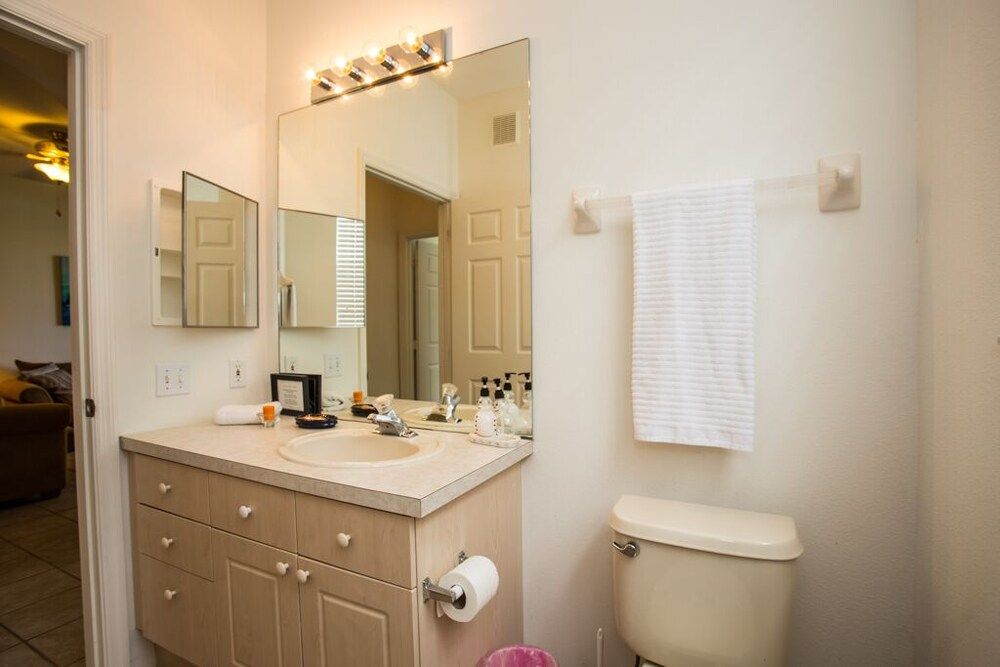 Economic 3 Bed In Windsor Palms - 8101.105 3 Bedroom Condo by RedAwning Condo, 3 Bedrooms 20