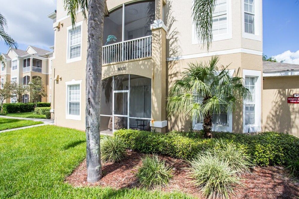 undefined Economic 3 Bed In Windsor Palms - 8101.105 3 Bedroom Condo by RedAwning 2