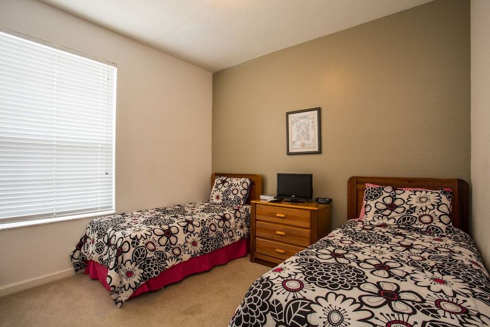 Economic 3 Bed In Windsor Palms - 8101.105 3 Bedroom Condo by RedAwning Condo, 3 Bedrooms 7