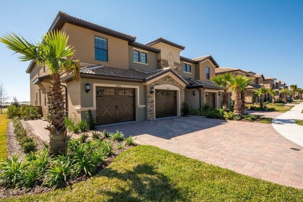 undefined H2u - Alana - Cg8902 - Mo 3 Bedroom Townhouse by Redawning 2