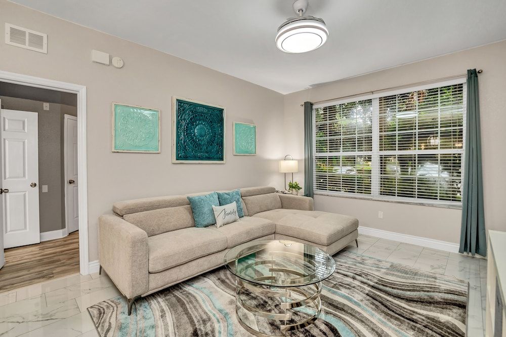 undefined Luxurious Condo Near Disneyfree Waterpark Access 6