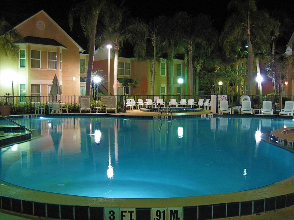 undefined 2 Room Celebration Disney Poolside Spa-golf Condo 8