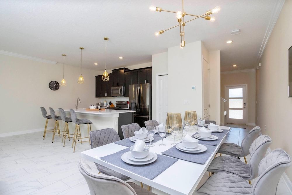 undefined 2929 SS - Disney Delight: 4br, Pool, Near Parks 9