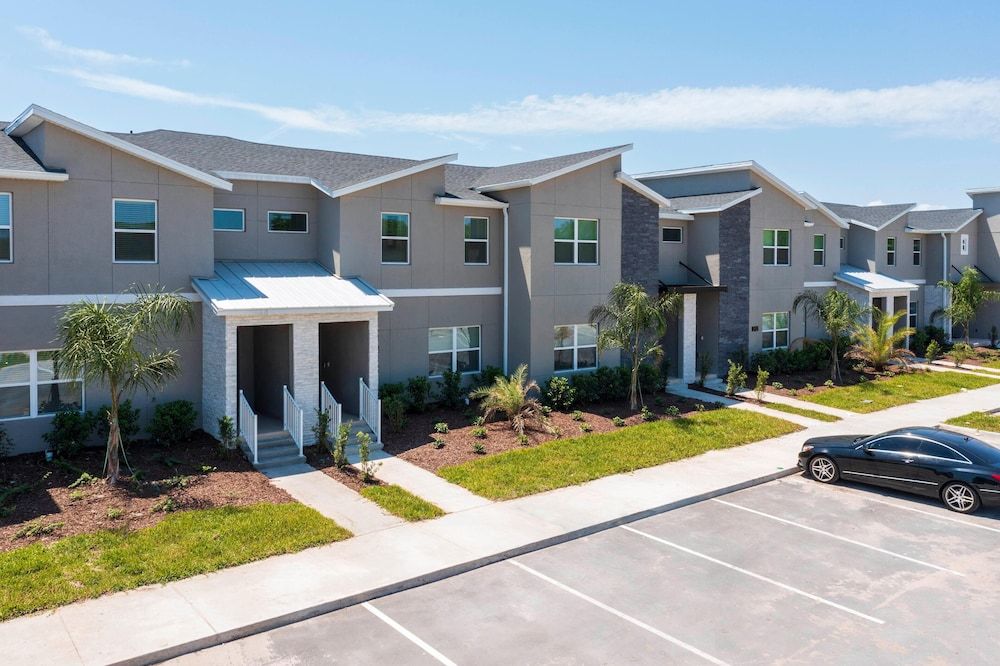 undefined 2929 SS - Disney Delight: 4br, Pool, Near Parks 3