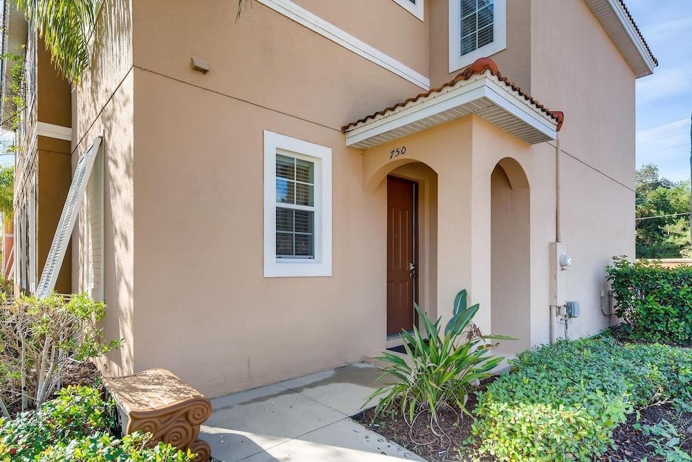 undefined 750 LF - Bella Vida - Great 4 Beds Townhome 2