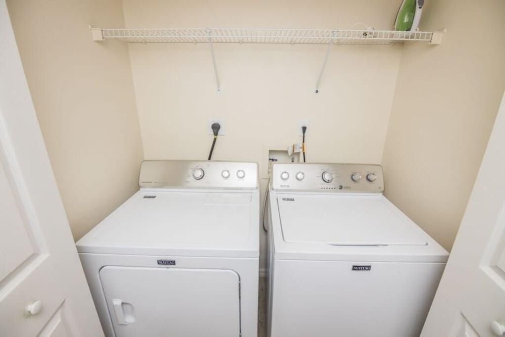 Maria's Island Club Condo Condo, 2 Queen Beds (Maria's Island Club Condo) 10