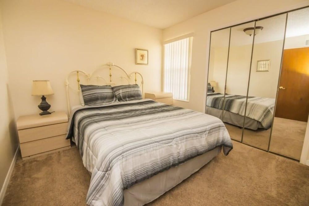 undefined Charles' Sweetwater Club Condo 5