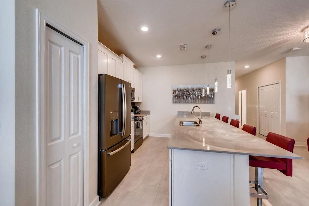 undefined 4825 LL - Storey Lake - 5bd/4ba Private Pool 5