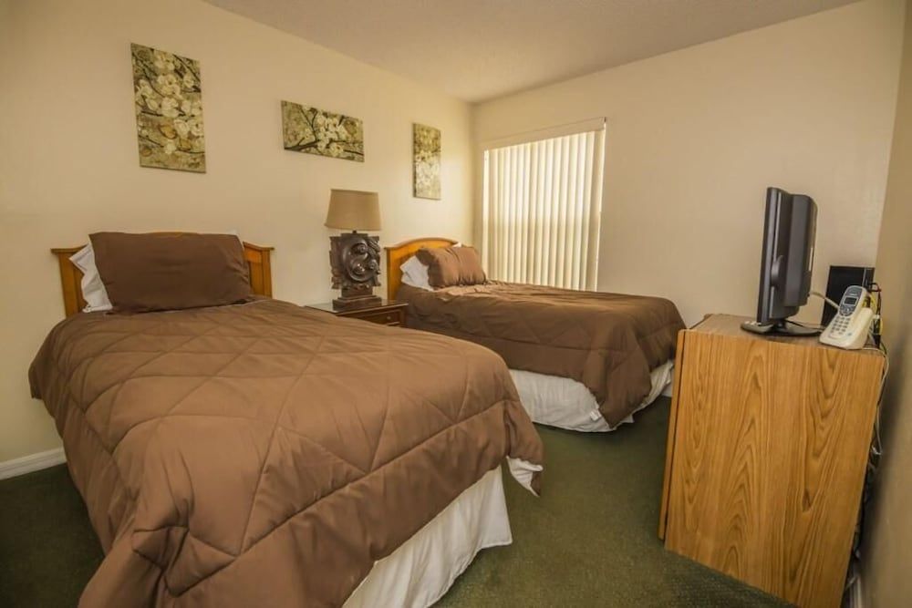 undefined Dennis' Somerset Condo 7