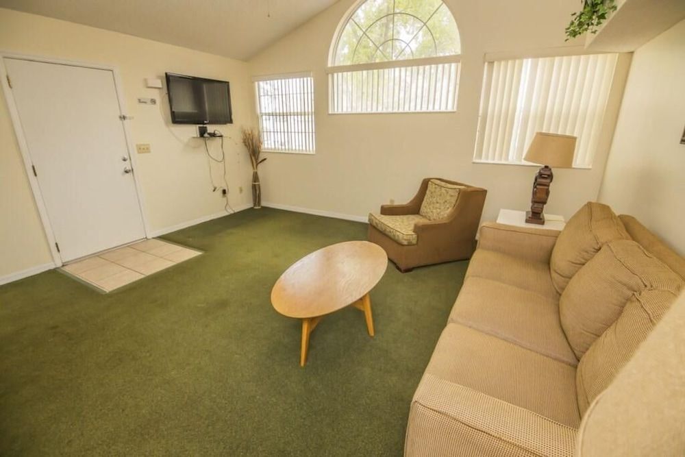 Dennis' Somerset Condo Condo, Multiple Beds (Dennis' Somerset Condo)