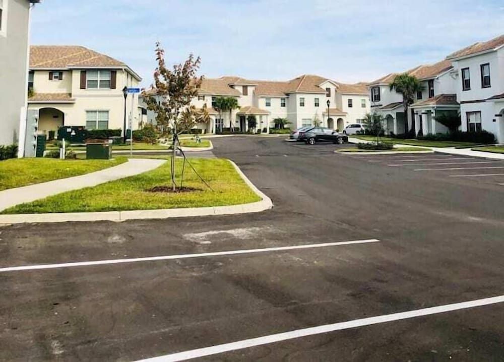 undefined 4901 RC - Storey Lake - Luxury 4 Bed Villa 4