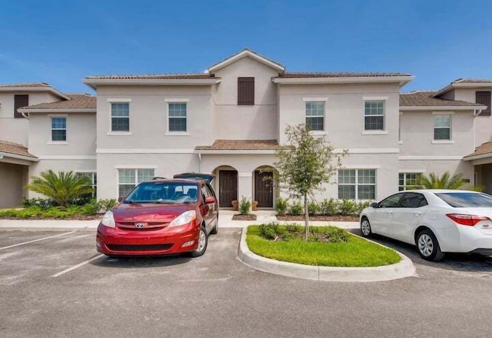 undefined 4901 RC - Storey Lake - Luxury 4 Bed Villa