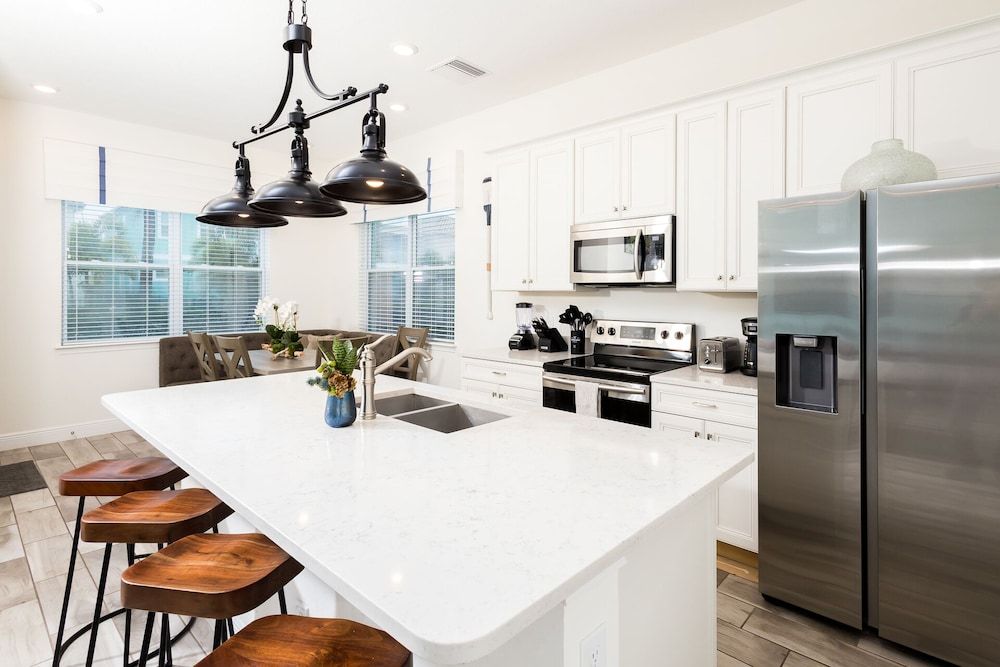 undefined Trade Winds Life Margaritaville 10