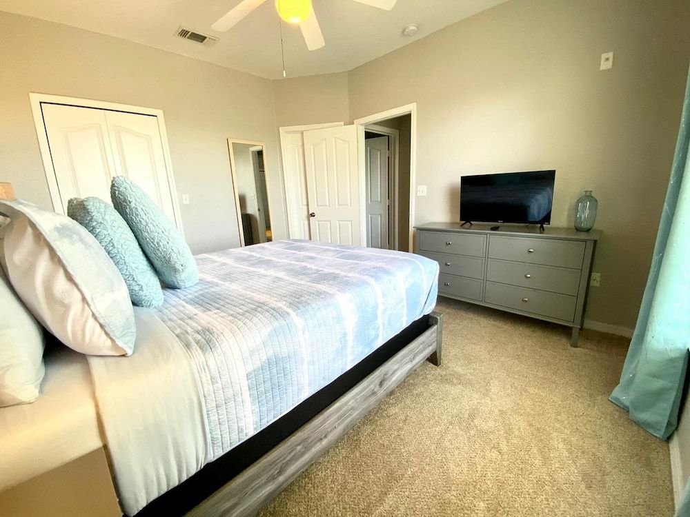 Resort Style Community Near Disney!!! Condo (Resort style community near Disney!!!) 6