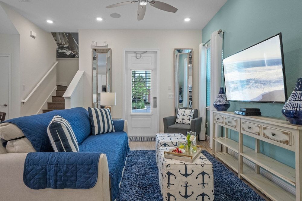 Get Happy House, Multiple Beds, Hot Tub, Garden View (Get Happy) 9