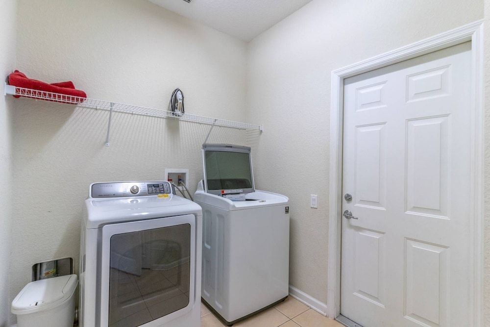 7755 Windsor Hills House (7755 Windsor Hills) 18