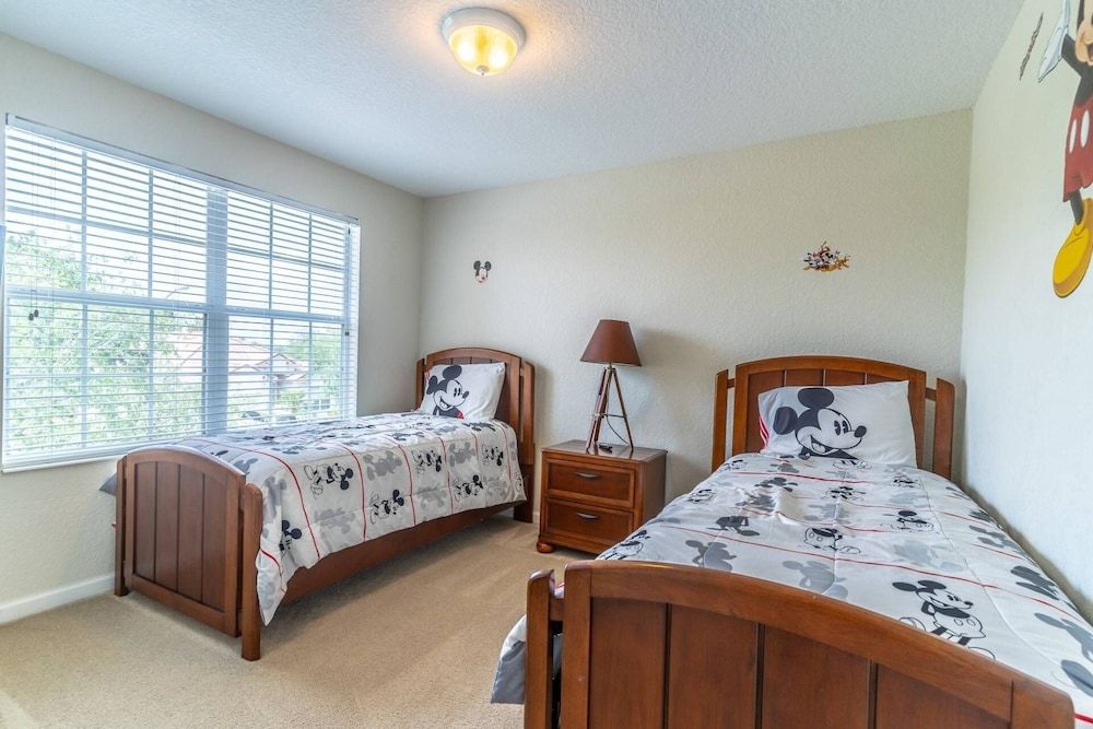 7755 Windsor Hills House (7755 Windsor Hills) 6