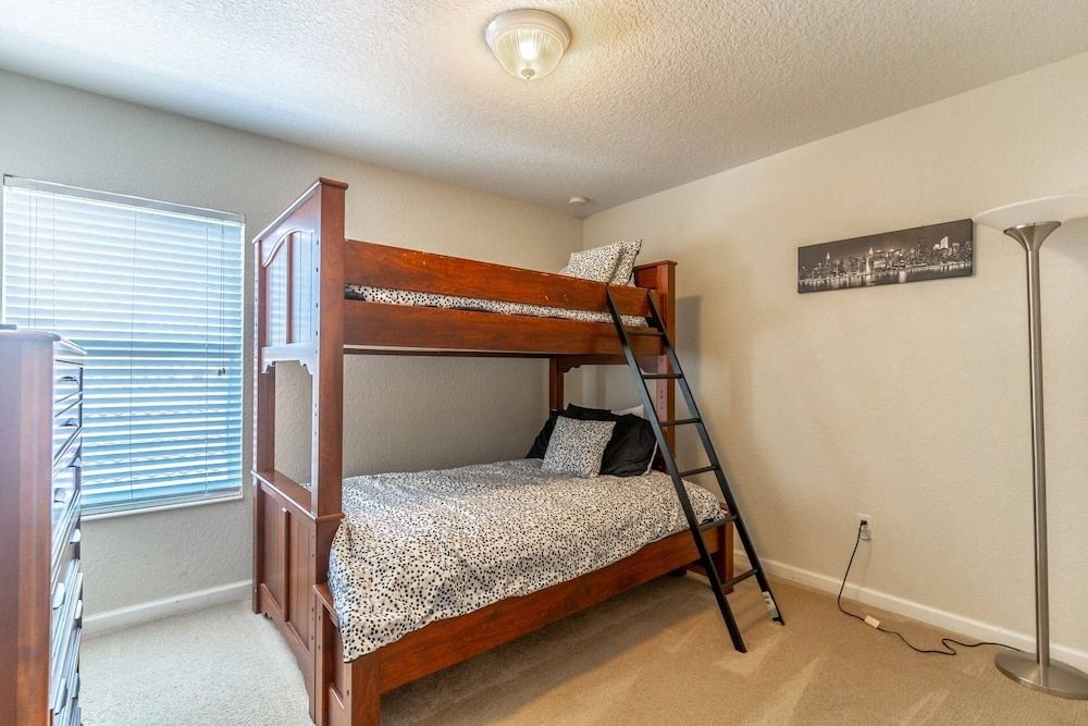 7755 Windsor Hills House (7755 Windsor Hills) 12