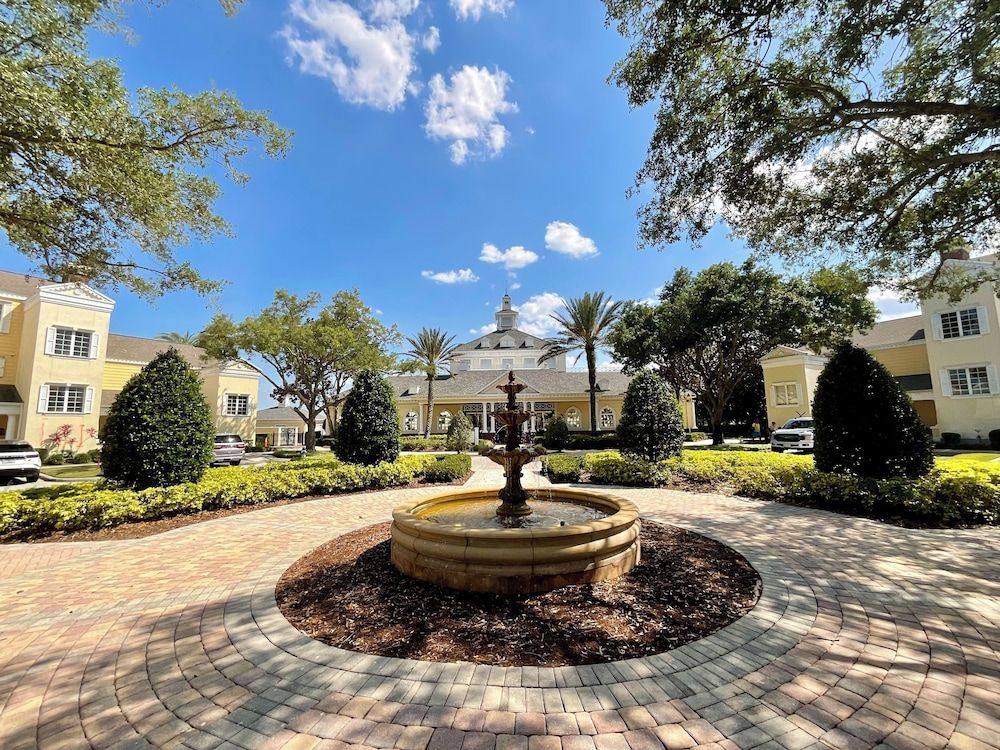 undefined Fun In The Sun in Reunion 7