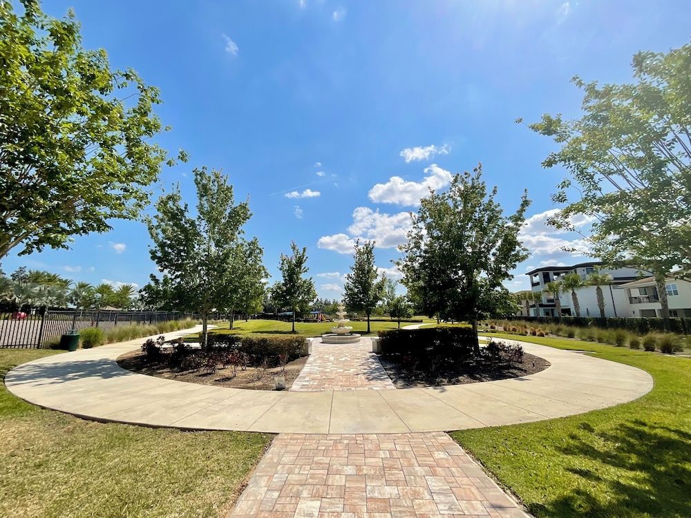 undefined Fun In The Sun in Reunion 9