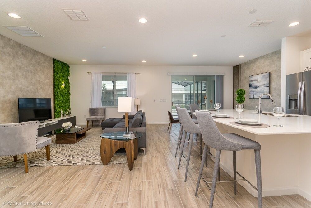 undefined 8 Bedroom 6 Bathroom Villa