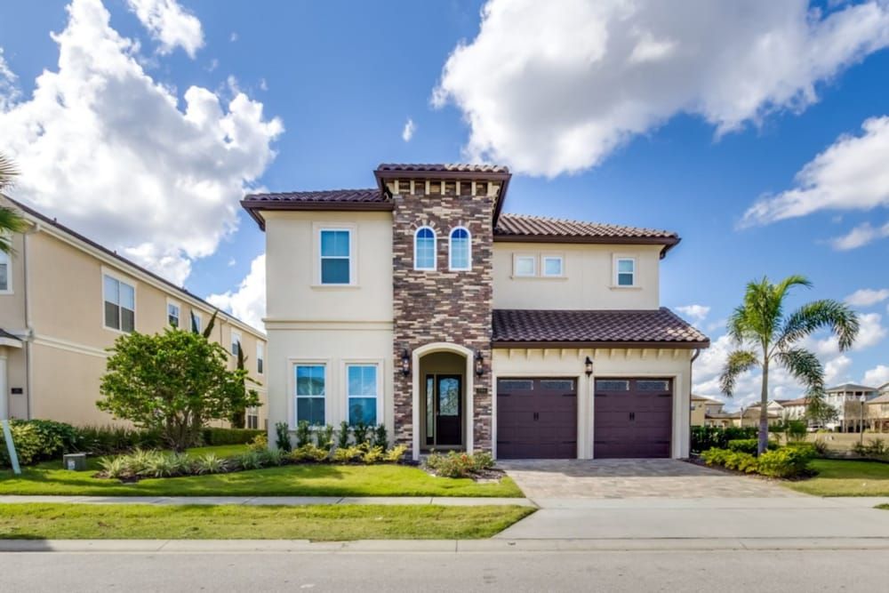 undefined 7 Bdrmstheatergamermpoolmansion 3