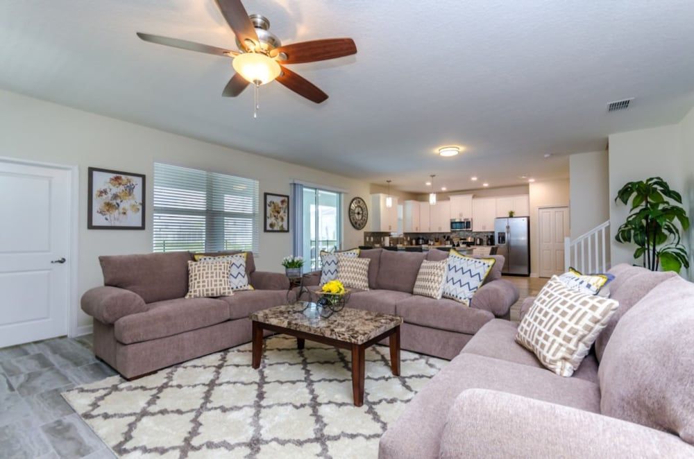 6 Bedroom 5 Bathroom Villa (6 Bedroom 5 Bathroom) 17