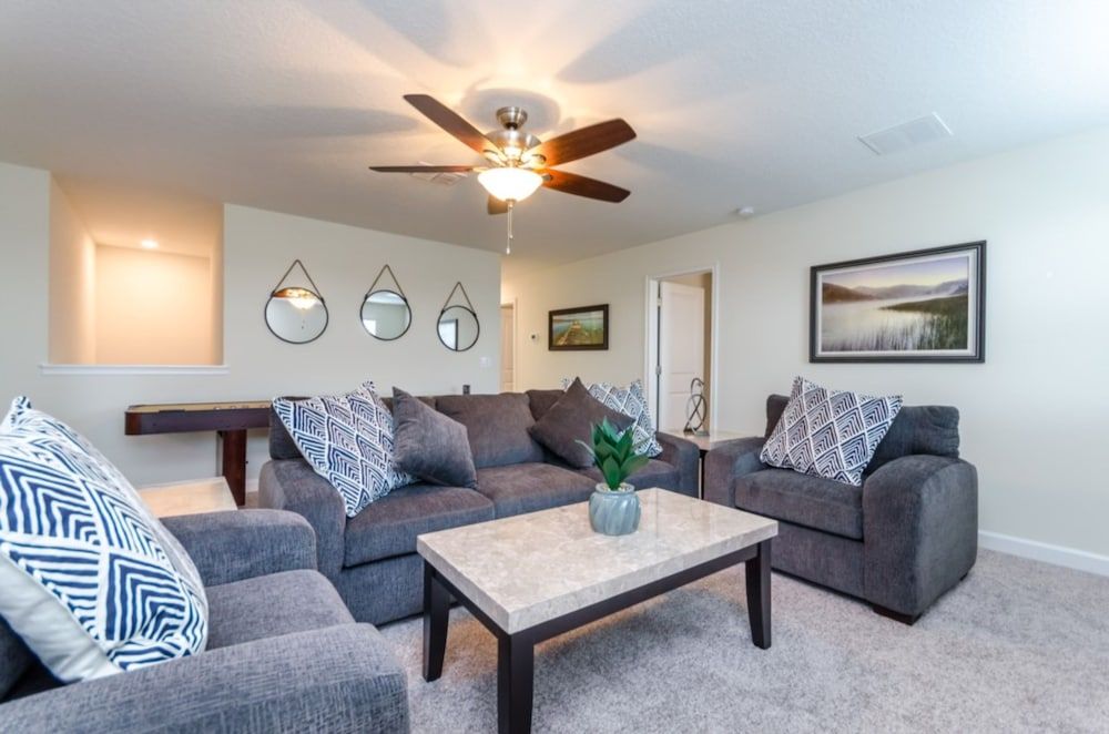 6 Bedroom 5 Bathroom Villa (6 Bedroom 5 Bathroom) 16