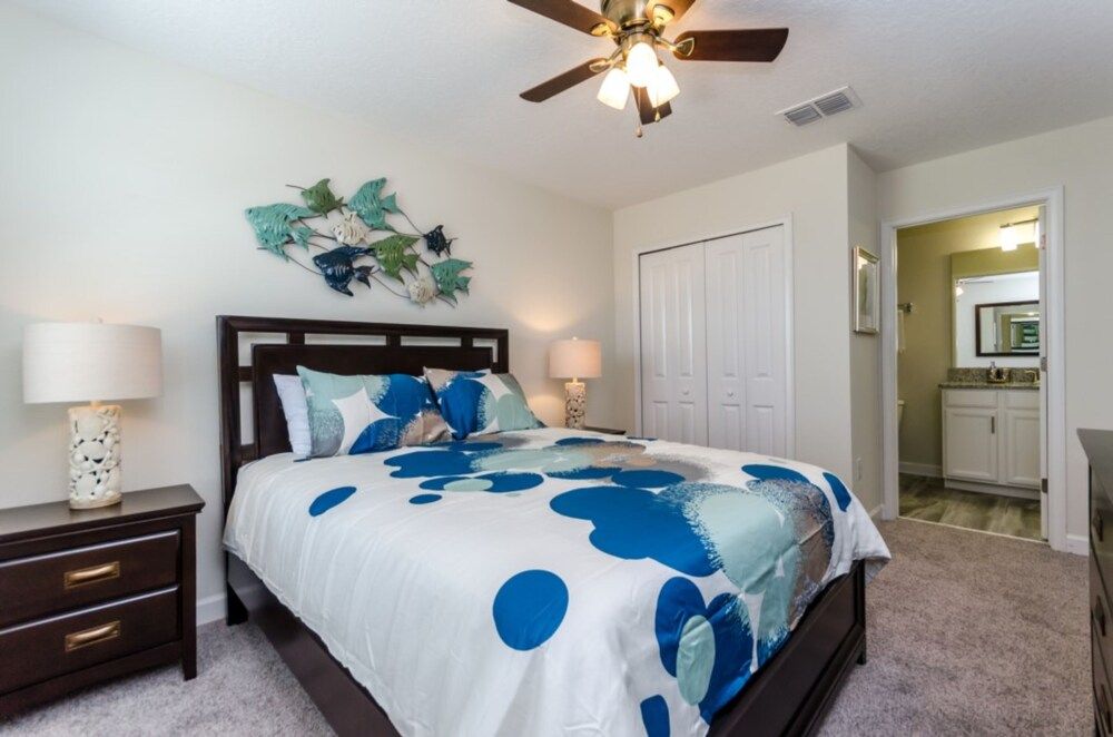 6 Bedroom 5 Bathroom Villa (6 Bedroom 5 Bathroom) 10