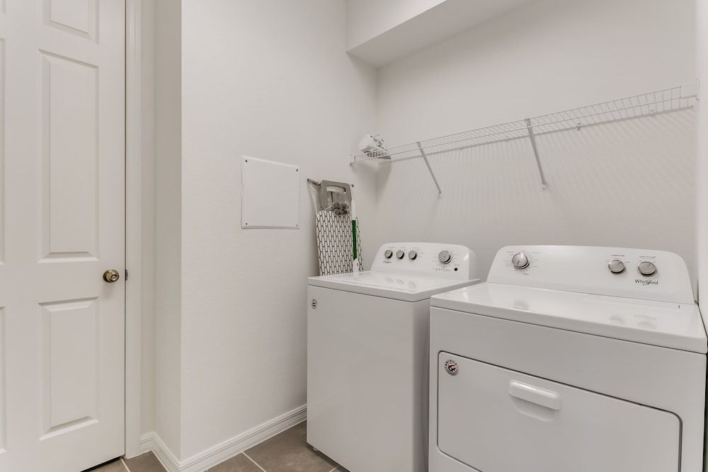 9 BD 6.5 BH With Game Room and Pool Villa (1564NPT New Solara 9 Bedroom 6 Bathro) 24