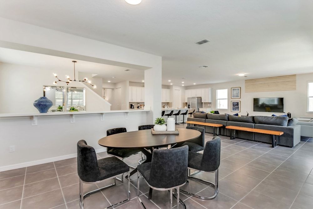 undefined 9 BD 6.5 BH With Game Room and Pool 9