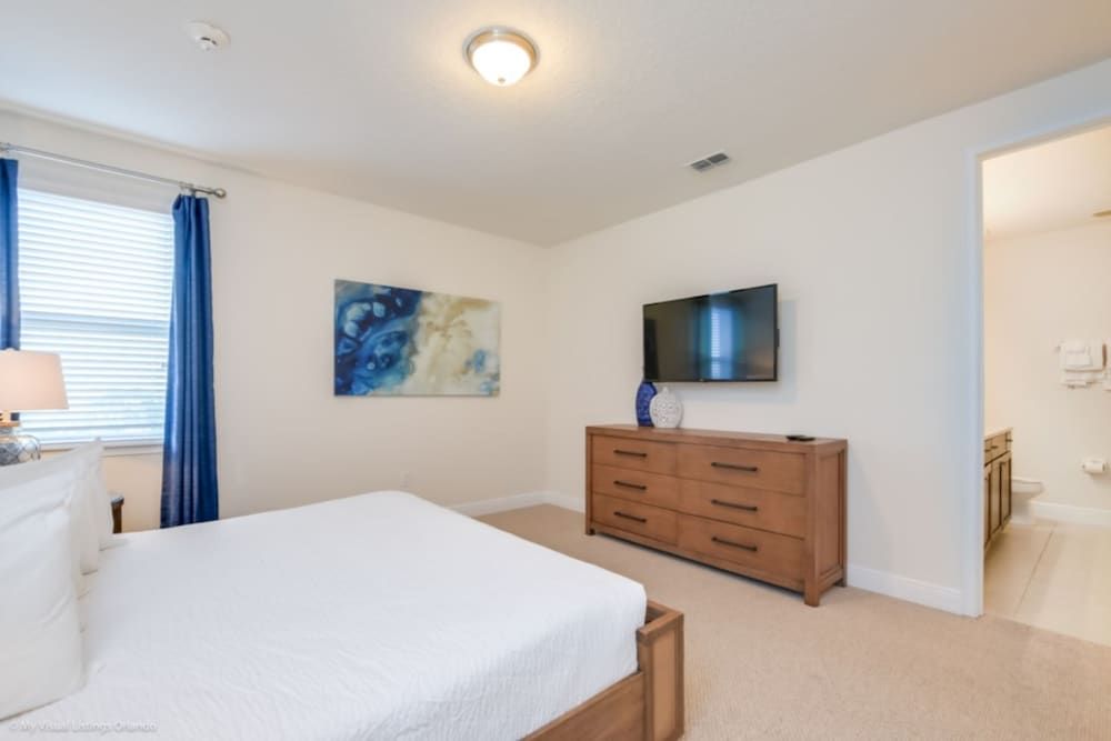 Family Friendly 9 Bedroom 8.5 Bathroom Villa (221FALLS) 12