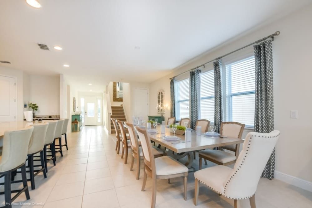 undefined Family Friendly 9 Bedroom 8.5 Bathroom 5