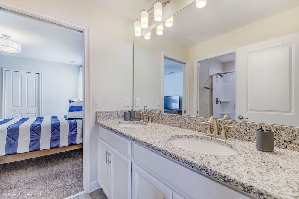 6 Bdrm 5 BA Vacation Home Villa (1570OL High End Champions Gate Furnis) 20