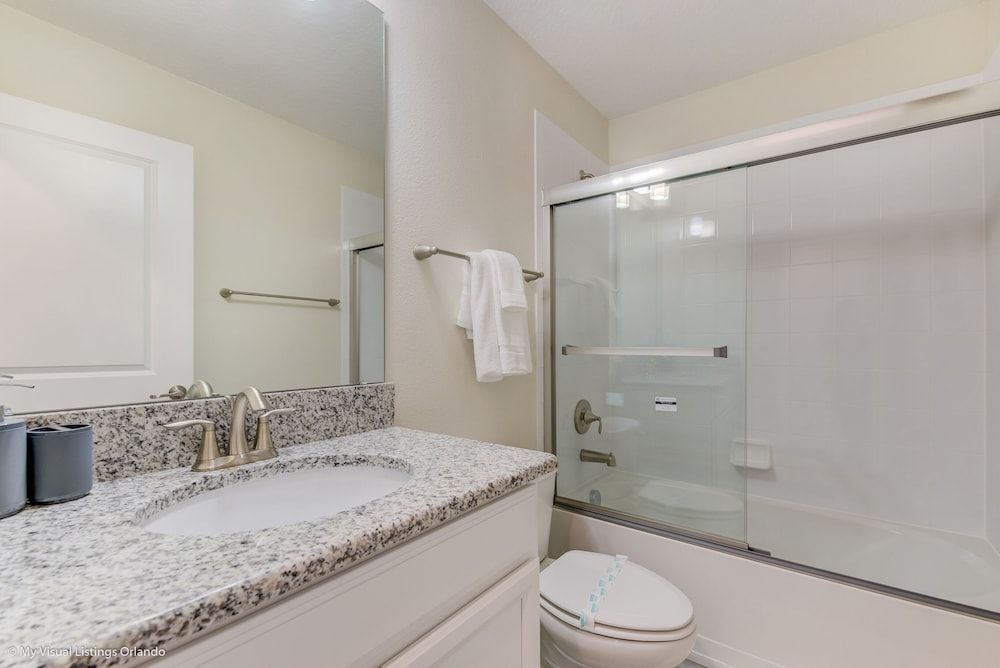 6 Bdrm 5 BA Vacation Home Villa (1570OL High End Champions Gate Furnis) 23