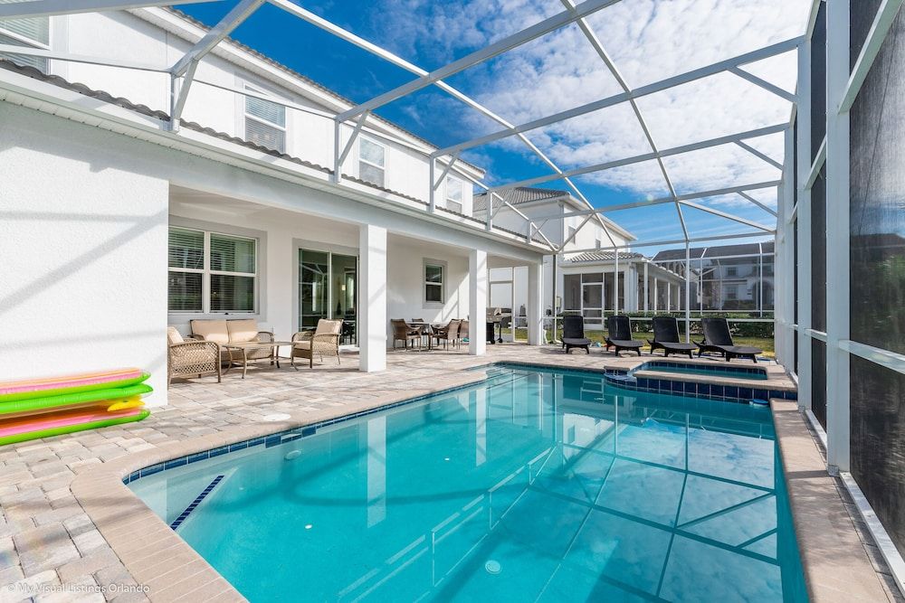 undefined 6 Bdrm 5 BA Vacation Home 3